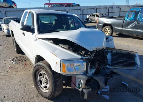 2005 Dodge Dakota St from USA, damaged, VIN 1D7HE22K15S223664